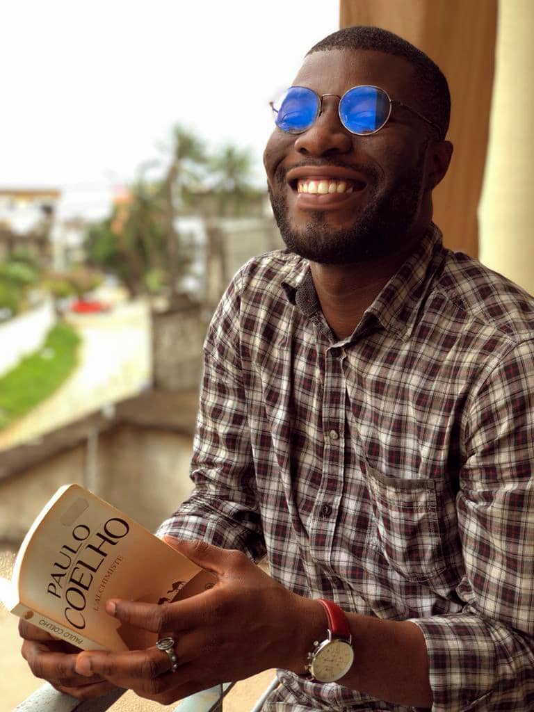 Article : The latest game&rsquo;s sounds is a positive 80s and you may early 1990&rsquo;s overcome one provides the brand new theme together